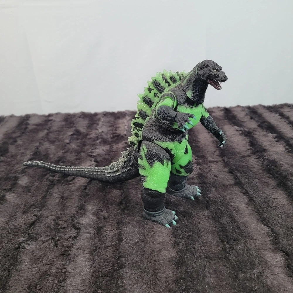 NECA 2014 Godzilla Poster Color Action Figure Black Neon Green Kaiju Toho